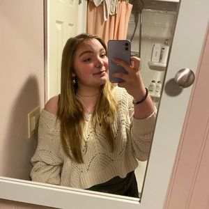 Meet your Posher, Alyssa